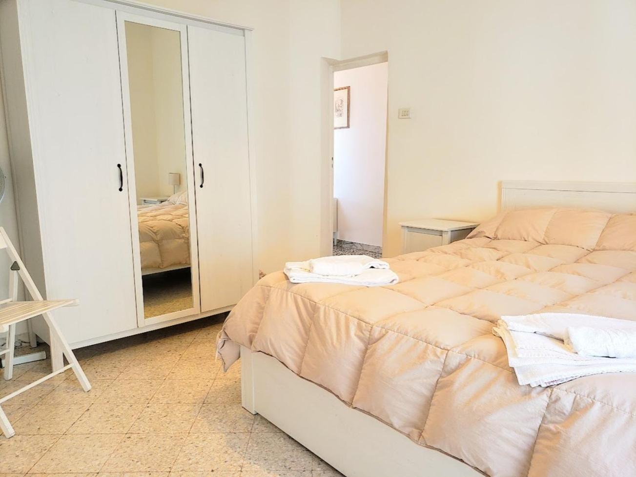 Suite Rotari - Affitti Brevi Italia Monte SantʼAngelo Extérieur photo