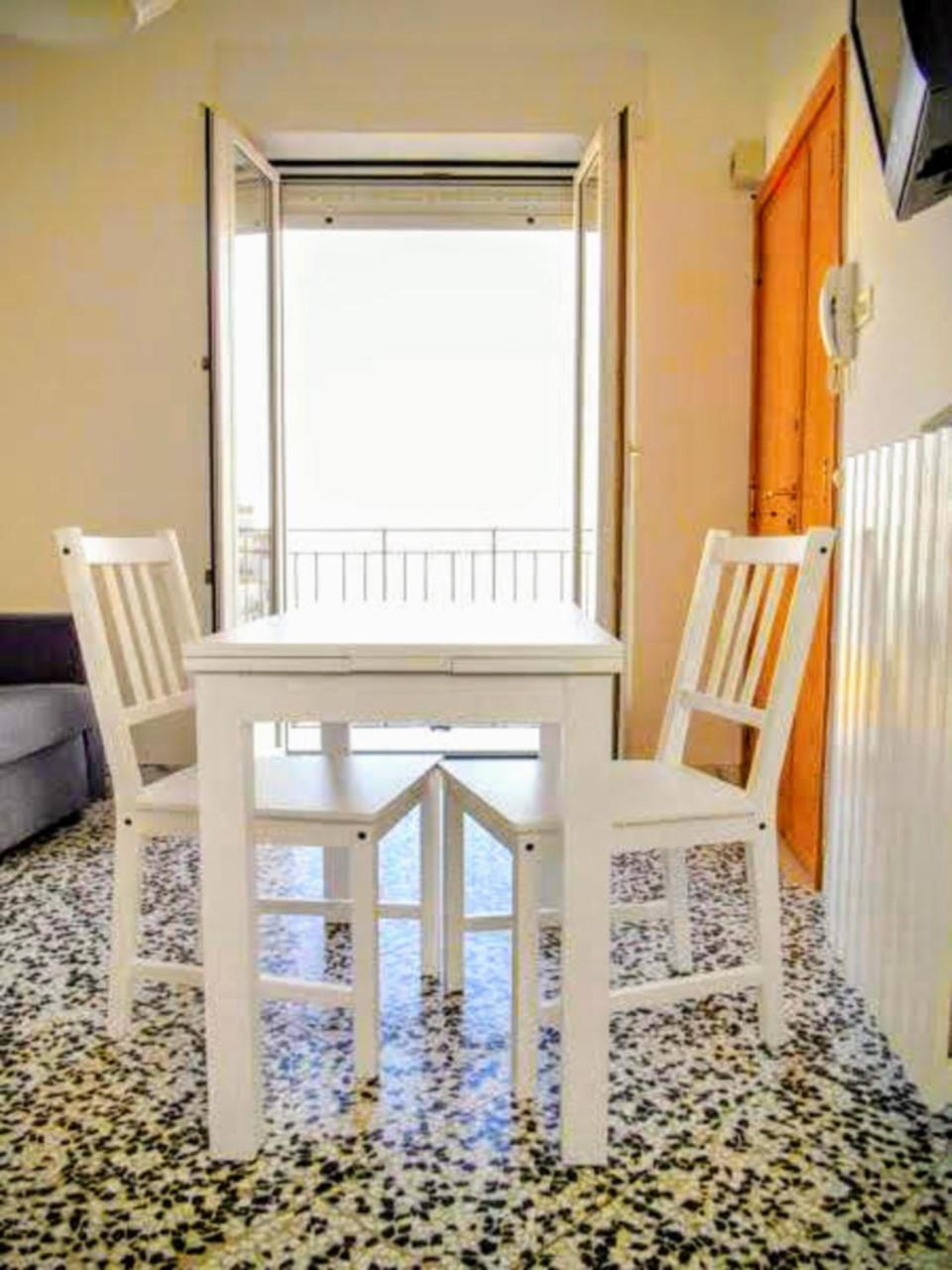 Suite Rotari - Affitti Brevi Italia Monte SantʼAngelo Extérieur photo
